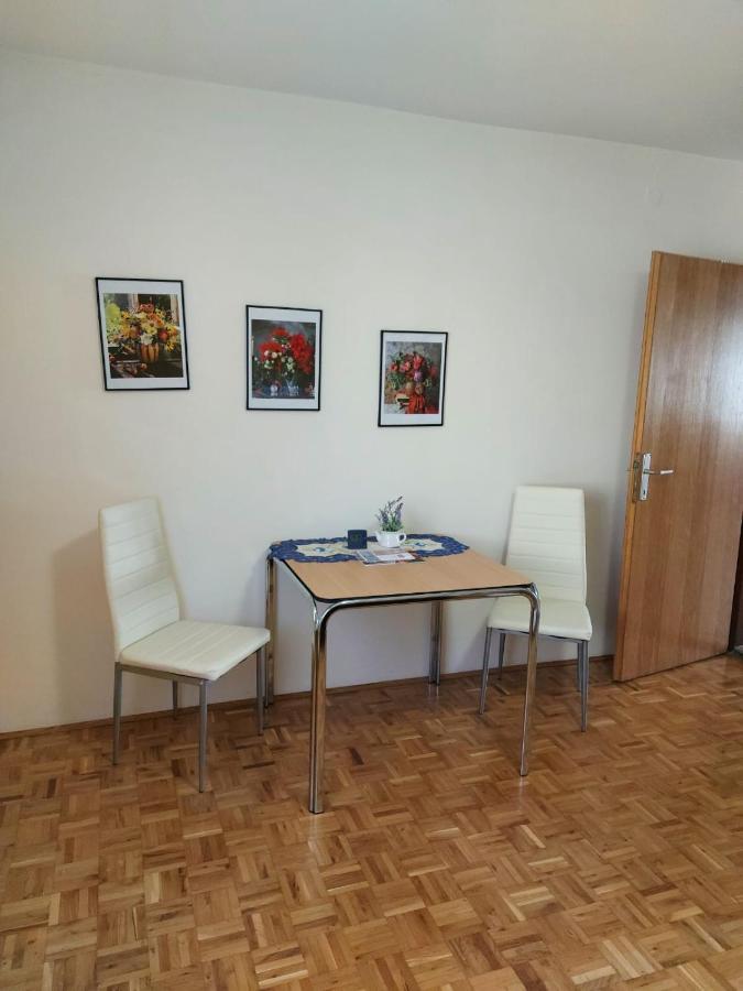 Appartement Apartma Reich à Ptuj Extérieur photo